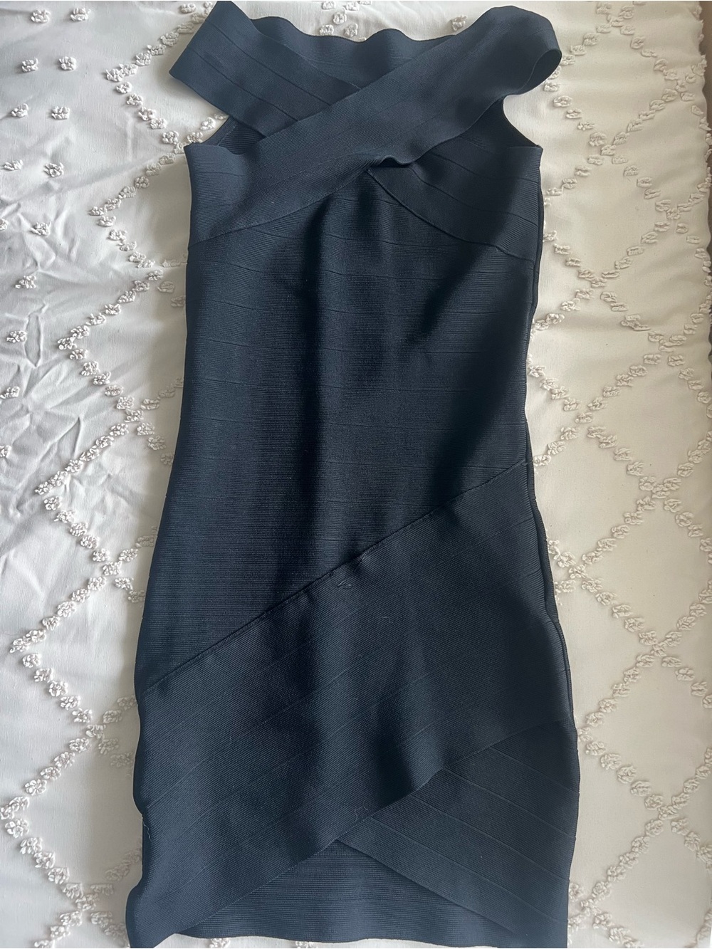 GUESS Black Bandage Bodycon Mini Dress | Off-Shoulder XS